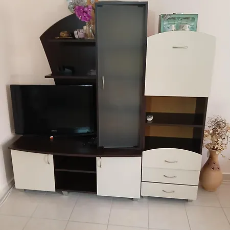 Orhideya Lägenhet Slăntjev Brjag