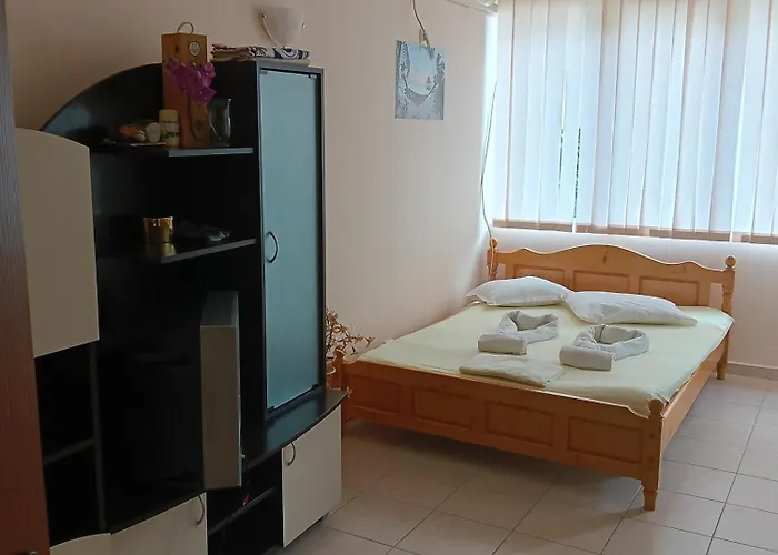 Orhideya Σάνι Μπιτς